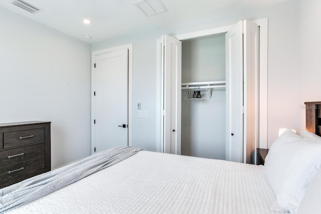 bedroom featuring a closet