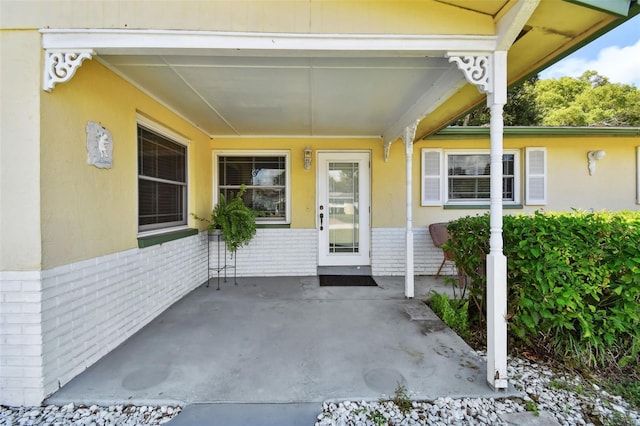 view of property entrance