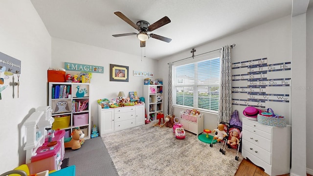 recreation room featuring ceiling fan