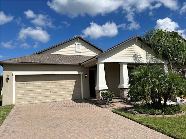 view of front facade with a garage