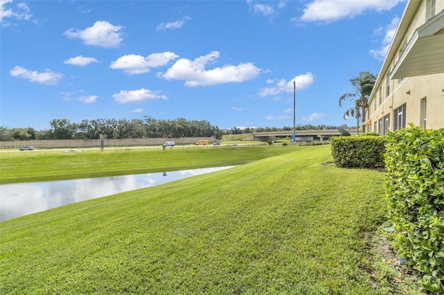 view of yard featuring a water view