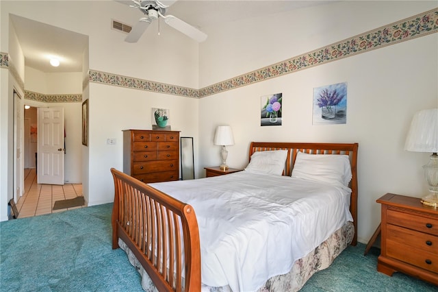 bedroom with carpet flooring and ceiling fan