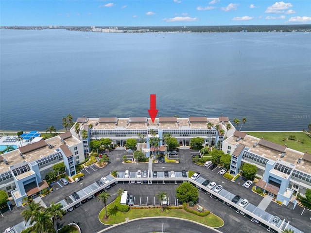 bird's eye view featuring a water view