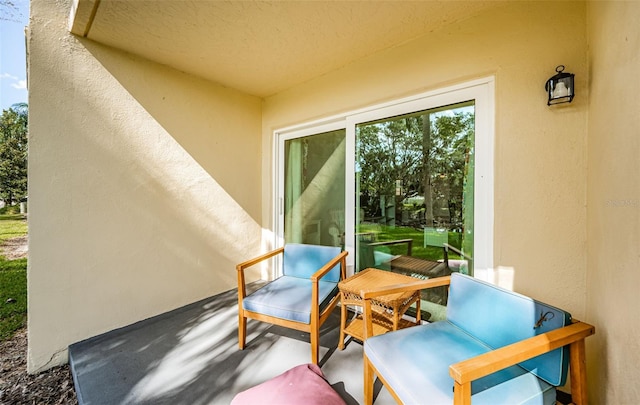 1450 Heather Ridge Blvd Unit 107, Dunedin, FL 34698 - view of patio