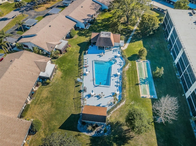 1450 Heather Ridge Blvd Unit 107, Dunedin, FL 34698 - aerial view of a pool area