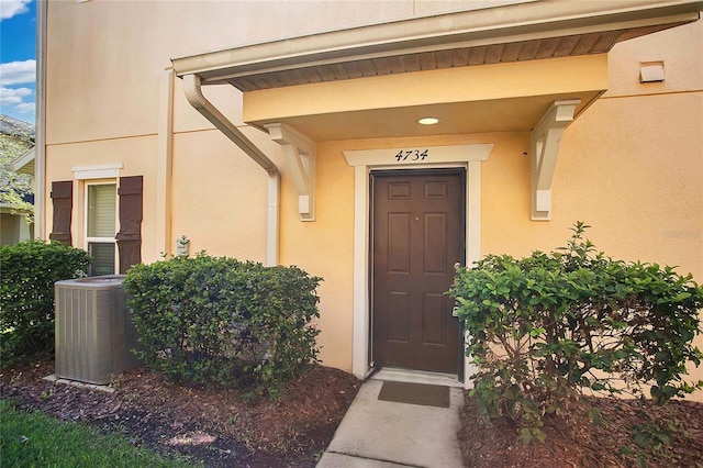 property entrance with central AC