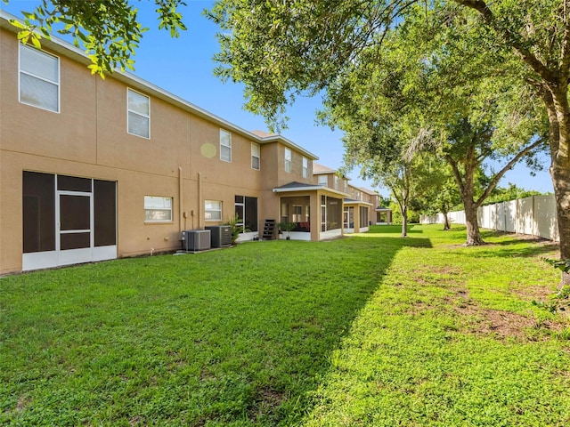 12820 Belvedere Song Way, Riverview, FL 33578 - view of yard featuring a sunroom