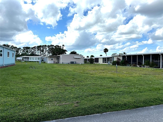 Listing photo 2 for 420 Madonna, North Port FL 34287