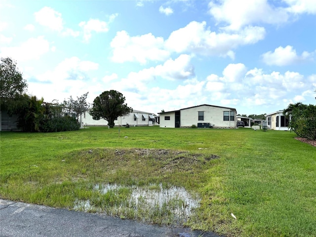 Listing photo 2 for 404 Tarde Logo Cir, North Port FL 34287