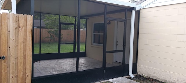 view of unfurnished sunroom