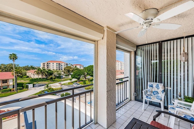 balcony with ceiling fan