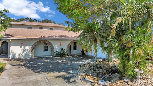 view of mediterranean / spanish-style house