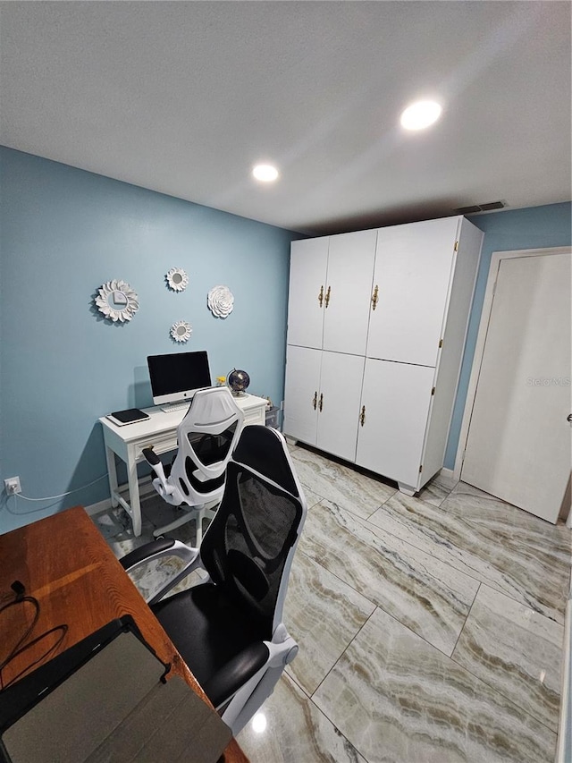 4810 N Galloway Rd, Lakeland, FL 33810 - office area featuring recessed lighting
