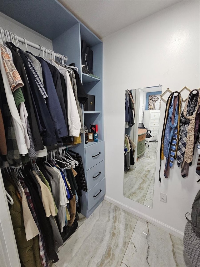 4810 N Galloway Rd, Lakeland, FL 33810 - spacious closet featuring marble finish floors