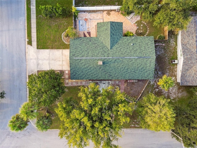 1756 Ashton Abbey Rd, Clearwater, FL 33755 - drone / aerial view