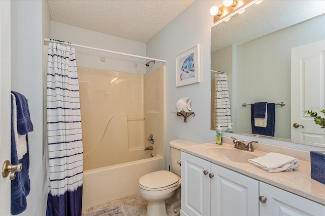 full bathroom with a textured ceiling, toilet, shower / bath combo, and vanity