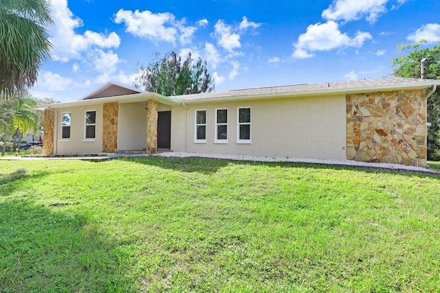 701 Madison St SW, Ruskin, FL 33570 - photo 1