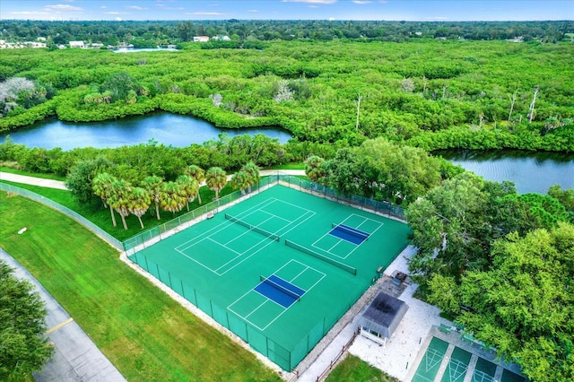 bird's eye view featuring a water view