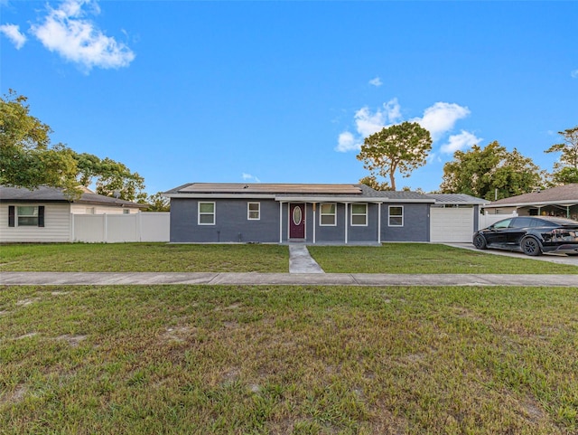 view of front of property with a front yard