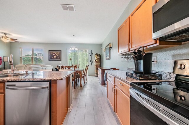 11537 Southern Creek Dr, Gibsonton, FL 33534 - photo 22