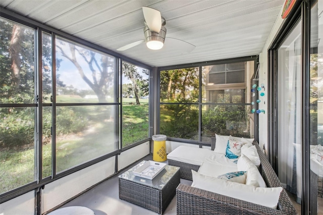 view of sunroom / solarium