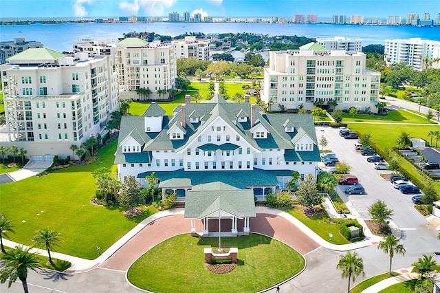 bird's eye view featuring a water view