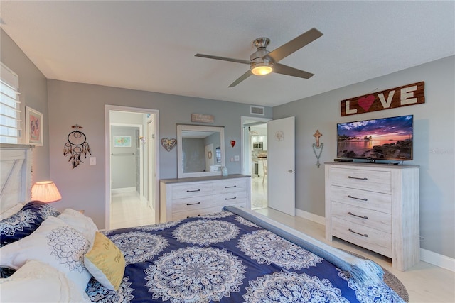 bedroom with ceiling fan