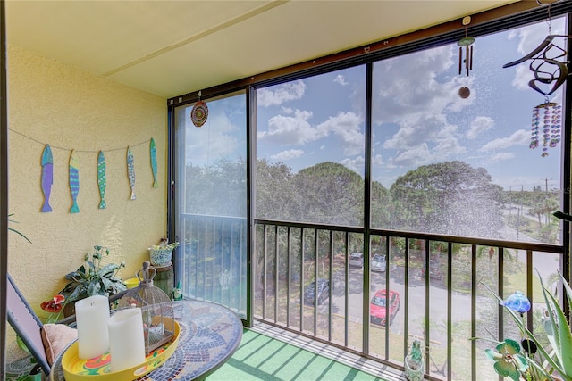 view of sunroom / solarium