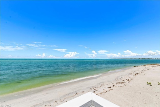 Listing photo 2 for 4621 Oro Pesos Ln, Captiva FL 33924