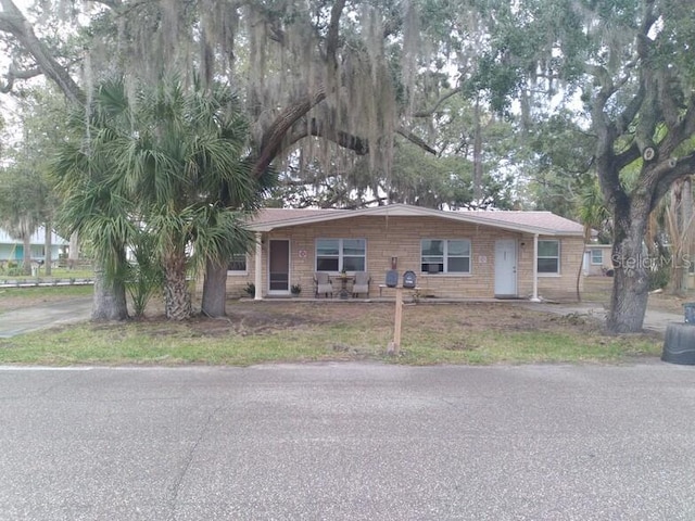 view of front of house