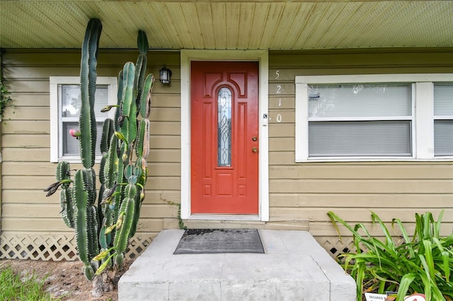 property entrance with a porch