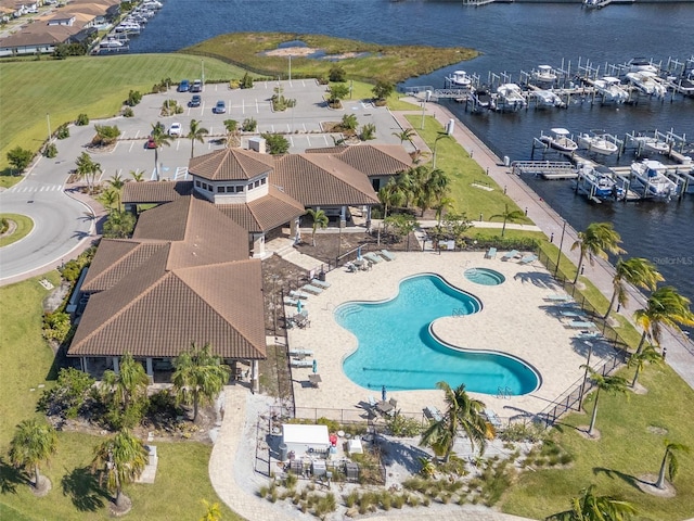 1810 4th St E, Palmetto, FL 34221 - aerial view of a large body of water, a pool, and a marina