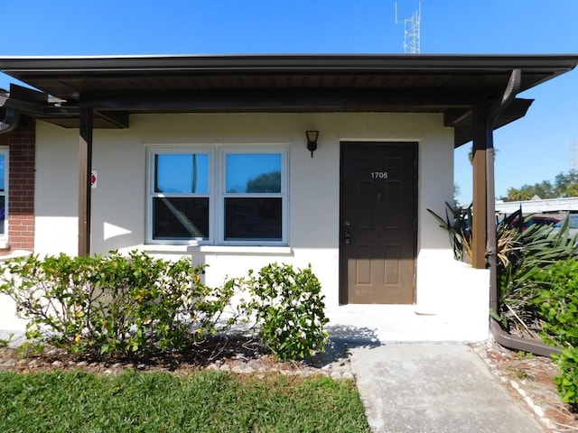 view of entrance to property