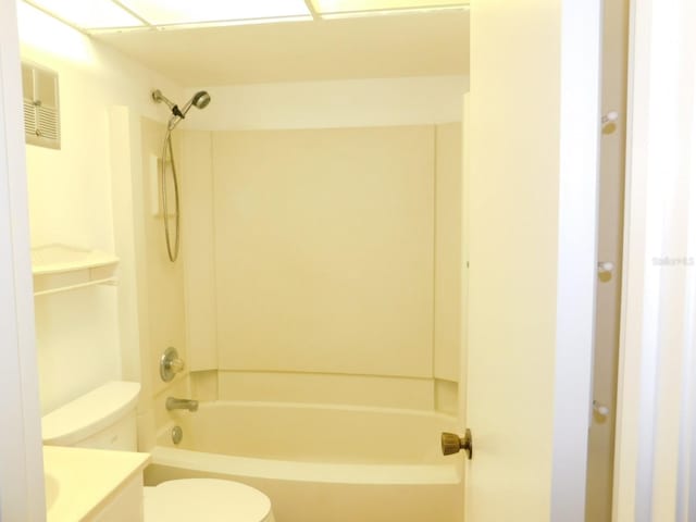 full bathroom featuring vanity, toilet, and shower / bathing tub combination