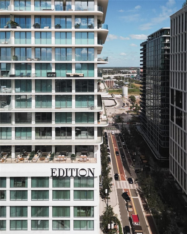 1000 Water St Unit 1402, Tampa, FL 33602 - view of building exterior with a city view