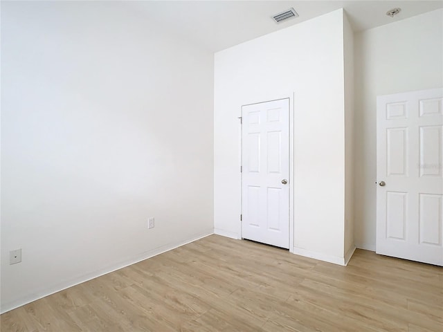 unfurnished bedroom with light hardwood / wood-style floors