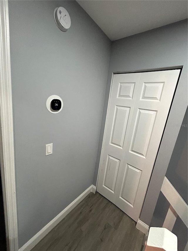 interior details with hardwood / wood-style flooring