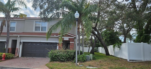 view of front facade with a garage