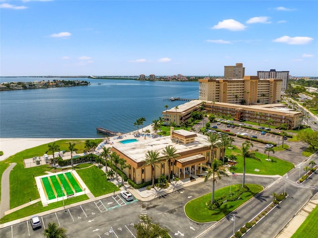 bird's eye view with a water view