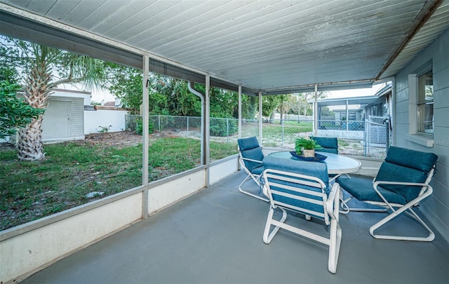 view of sunroom / solarium