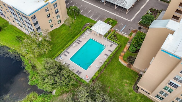 4410 Fairways Blvd Unit 607, Bradenton, FL 34209 - bird's eye view of a pool area and a nearby body of water