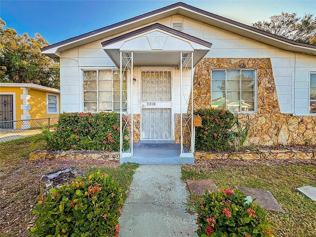 1318 Preston St S, Saint Petersburg, FL 33712 - photo 2
