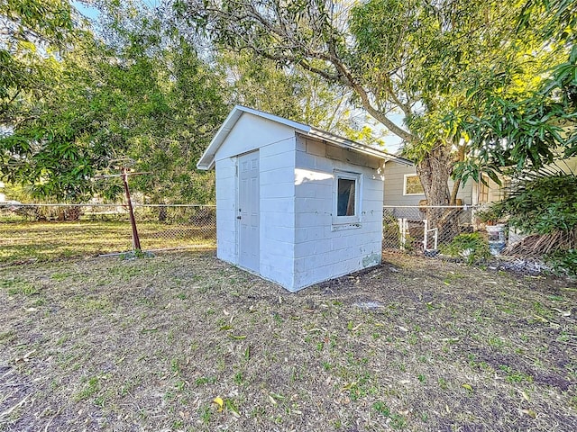 view of outbuilding