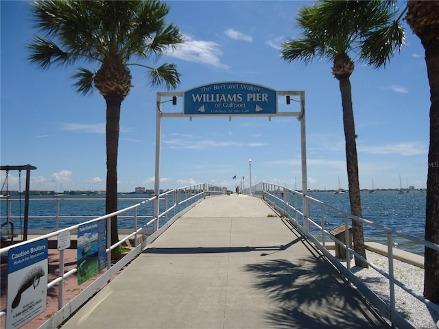 view of property's community featuring a water view