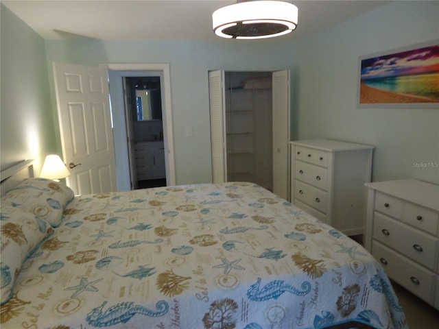 bedroom featuring a closet