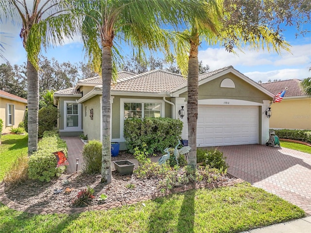 view of front of house with a garage