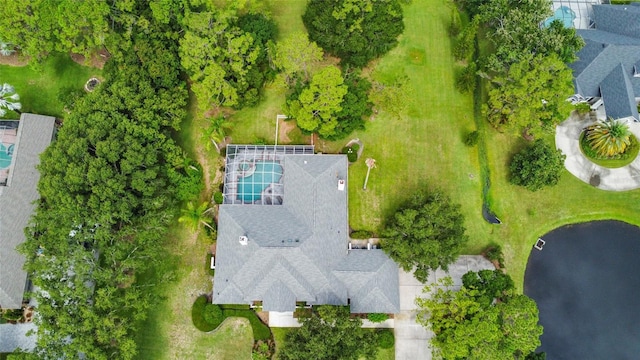 168 Rue Des Chateaux, Tarpon Springs, FL 34688 - bird's eye view of a large body of water