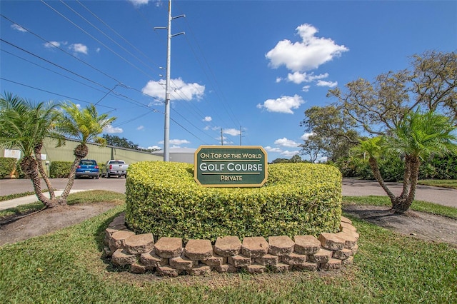 view of community / neighborhood sign