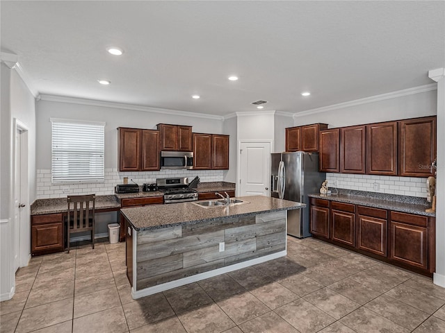 8720 Savory Walk Dr, Land O Lakes, FL 34637 - kitchen featuring a sink, decorative backsplash, ornamental molding, and stainless steel appliances