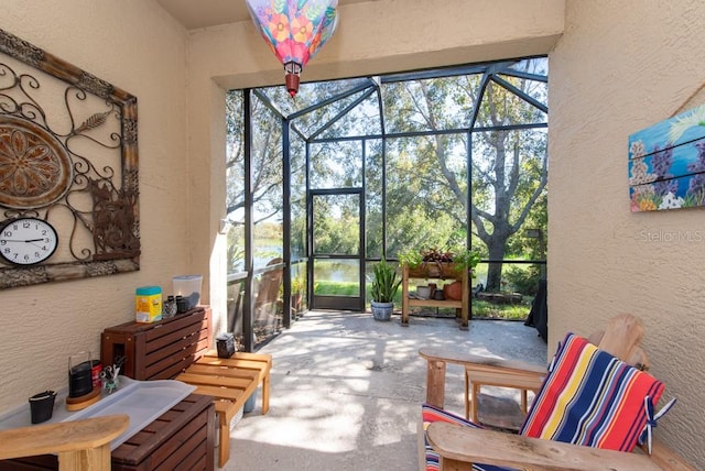 sunroom featuring a healthy amount of sunlight